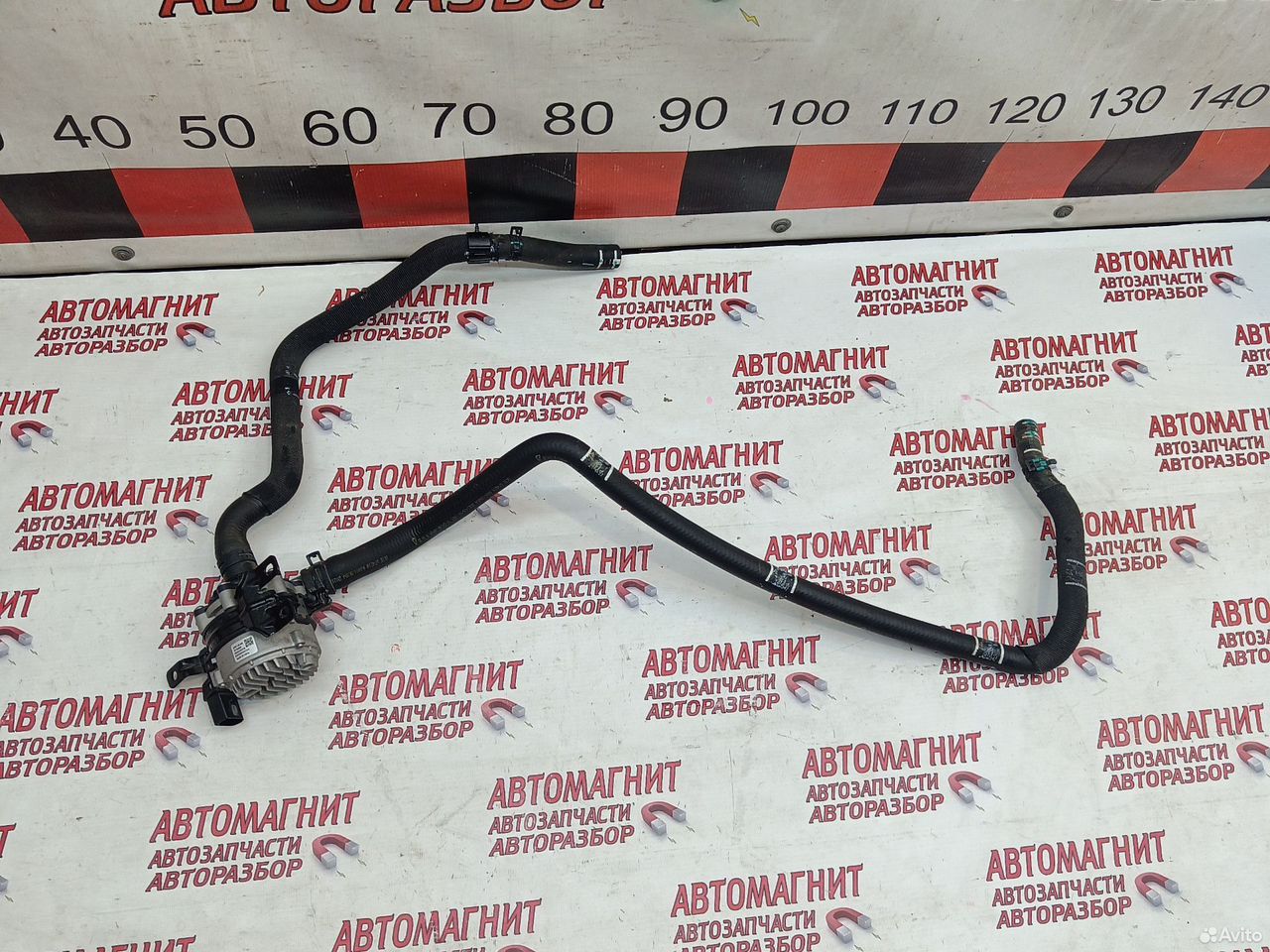 Помпа насос электрический Zeekr 001