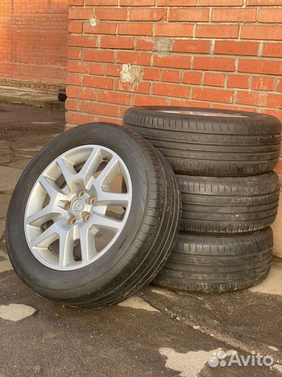 Yokohama BluEarth AE50 235/55 R18 100V