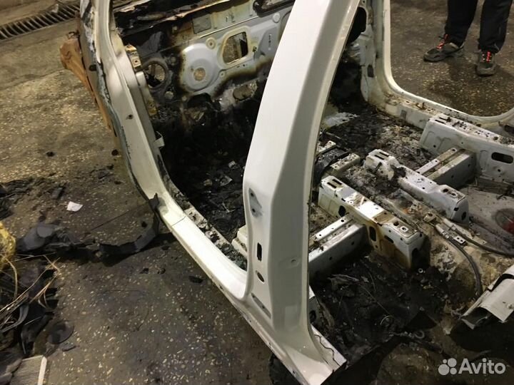 Стойка центральная левая Opel Mokka 2012-2015