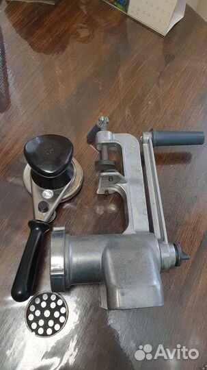 Мясорубка и закаточная машинка ключ