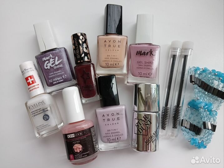 Лак для ногтей пакетом