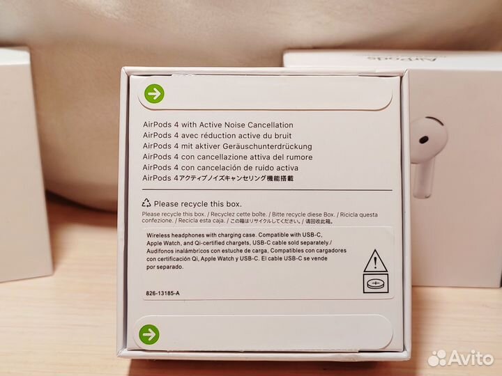 Apple AirPods 4 (с шумоподавлением)