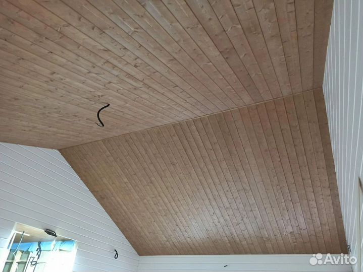 Ремонт кровли и дымохода, плотник