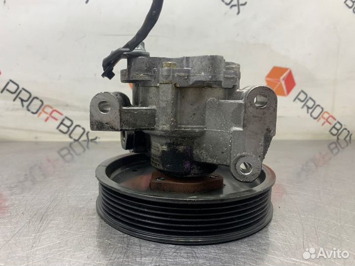 Насос гидроусилителя руля Mercedes C-Class W203