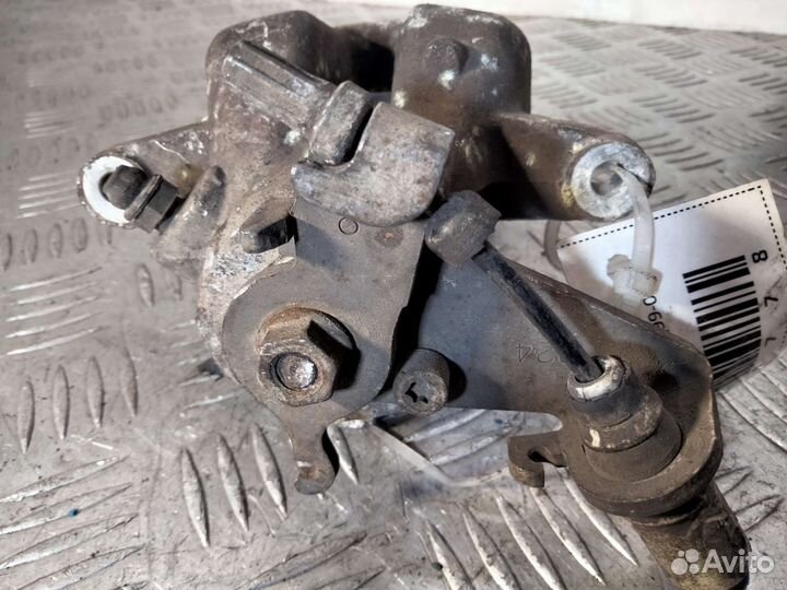 Суппорт задний правый Partner Berlingo