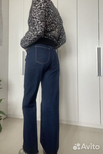 Джинсы прямого кроя