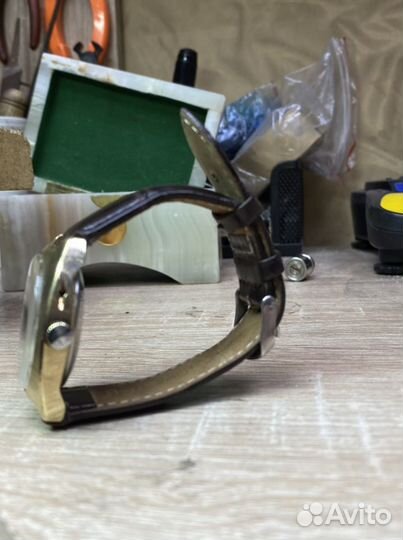 Часы Slava позолоченные (в хорошем состоянии)