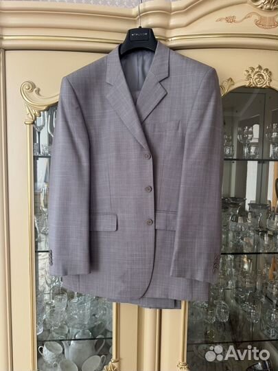 Костюмы мужские классические