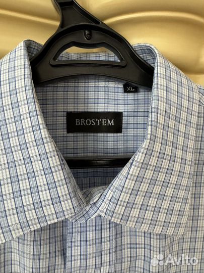 Рубашки мужские