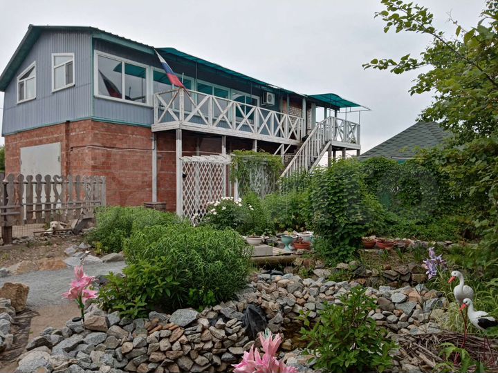 Коттедж 104 м² на участке 11 сот.