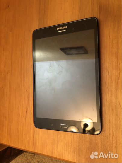 Планшет Samsung (не рабочий)
