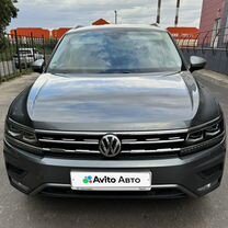 Volkswagen Tiguan Allspace 2.0 AMT, 2018, 87 000 км, с пробегом, цена 2 950 000 руб.