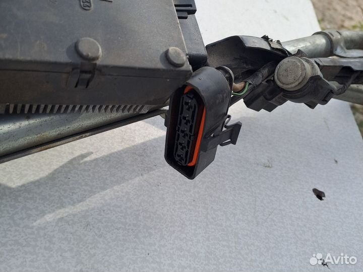 Трапеция стеклоочистителей Ford galaxy 2000-2006