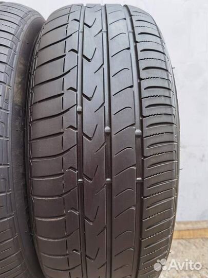 Toyo Tranpath MPZ 215/60 R17 96H