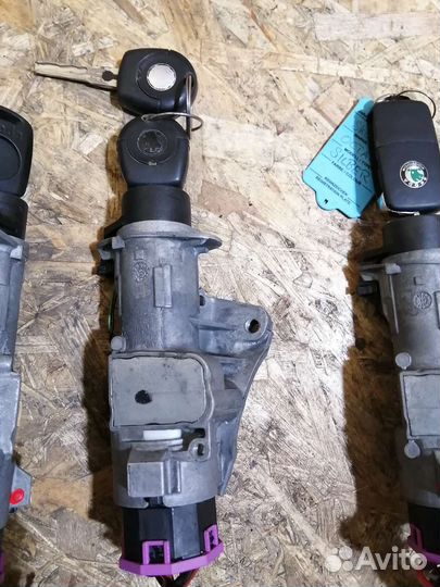 Замок Зажигания Шкода Октавия Тур