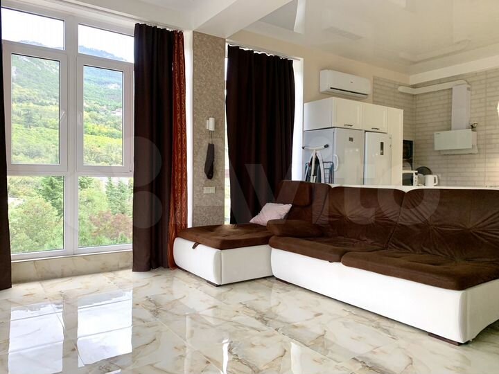 2-к. апартаменты, 65 м², 4/10 эт.