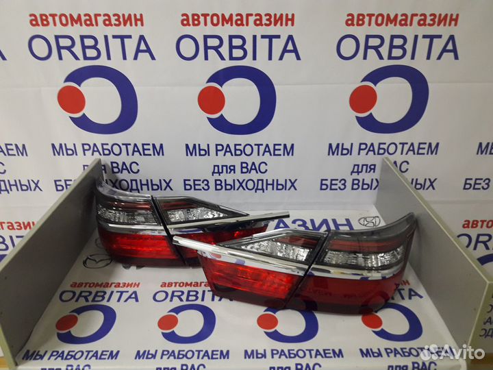 Комплект задних фонарей (аналог)на Тойоту Камри 55