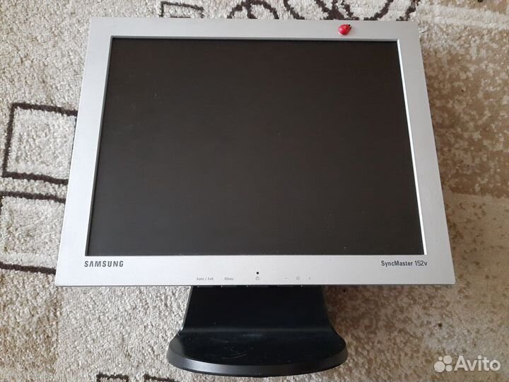 Монитор Samsung SyncMaster 152V 15