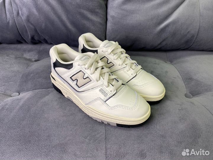 Кроссовки New Balance 550 Cream Black в наличии