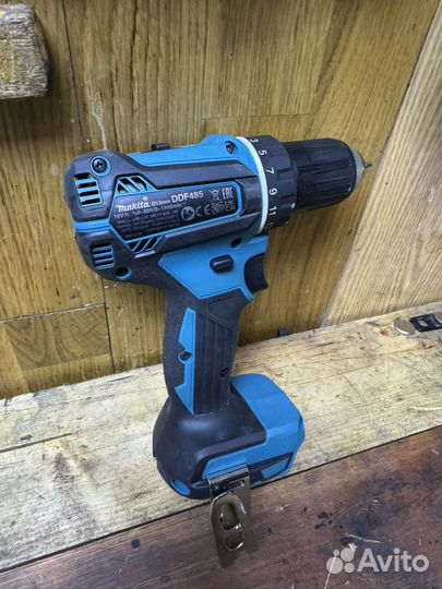 Шуруповерт makita DDF485Z