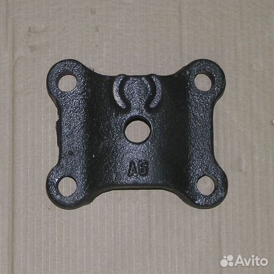 Накладка рессоры урал Хомут крепления передней рес