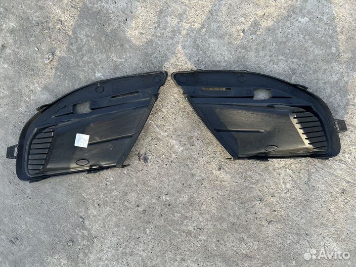 Заглушки птф фар LADA granta FL