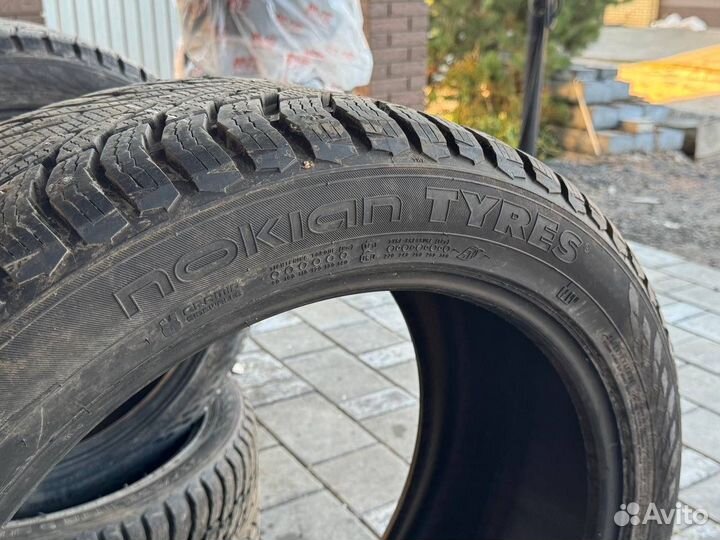 Nokian Tyres Hakkapeliitta 9 295/40 R21