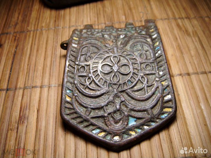 Бляха поясная средневековая