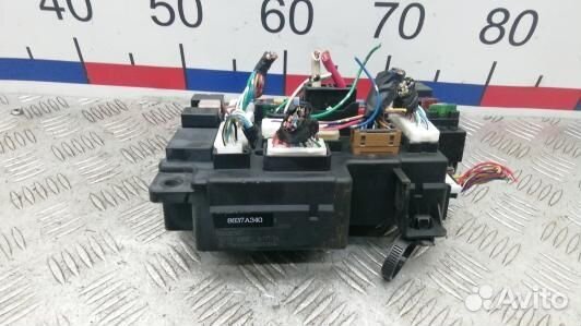 Блок предохранителей mitsubishi outlander 2 (BEA31