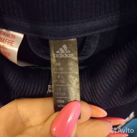 Продам костюм adidas