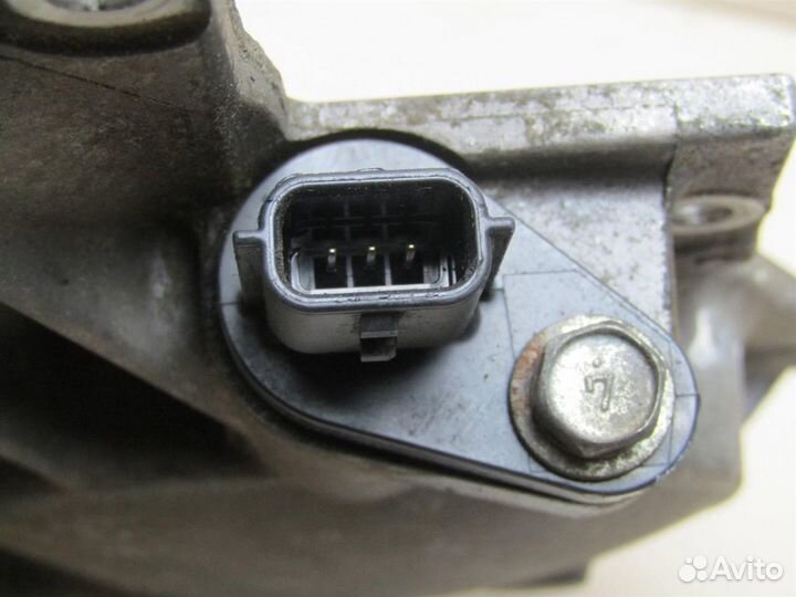 Крышка двигателя передняя Infiniti G (V36) 2007-2