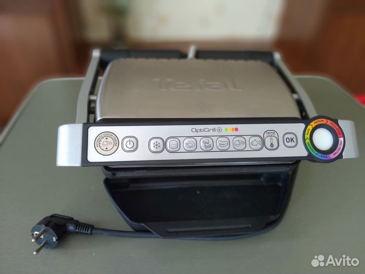 Умный электрогриль Tefal Optigrill+ GC712D34