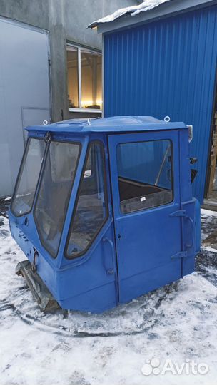 Кабина на Т-150К