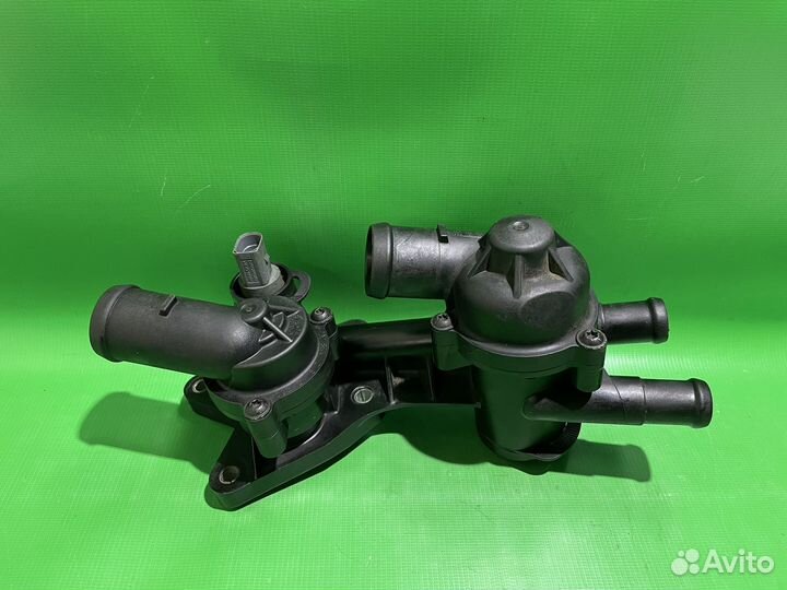 Термостат VW Audi Skoda 03c121026s