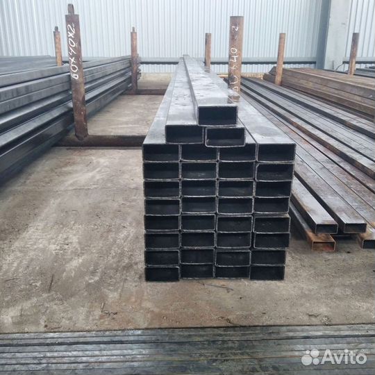 Профильная труба новая