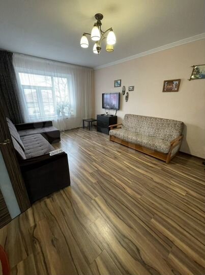 2-к. квартира, 75 м², 2/2 эт.