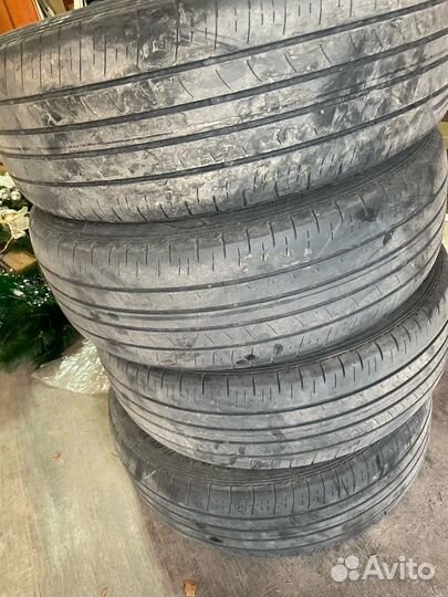 Dunlop Bb490 215/60 R17 96H