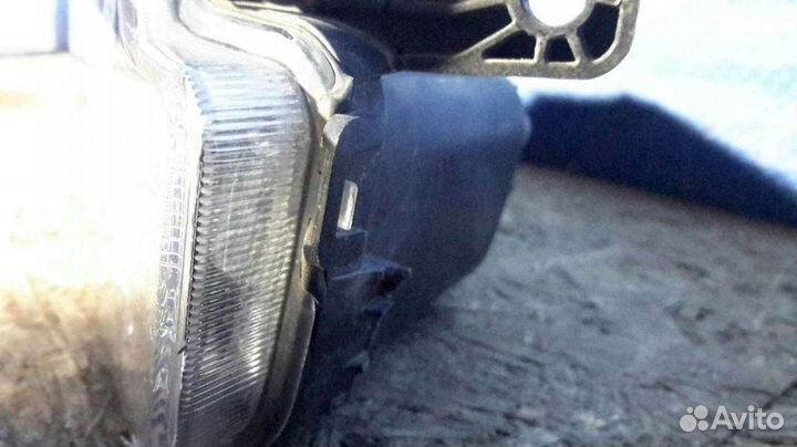 Фара птф Volkswagen Passat В8 2015