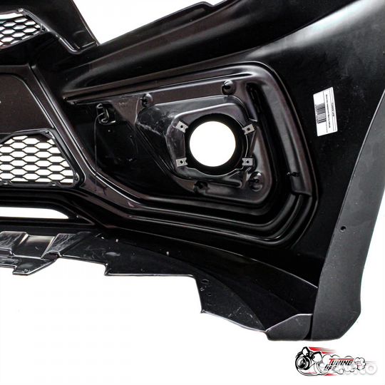 Передний бампер Yurol Xmug для Лада Веста