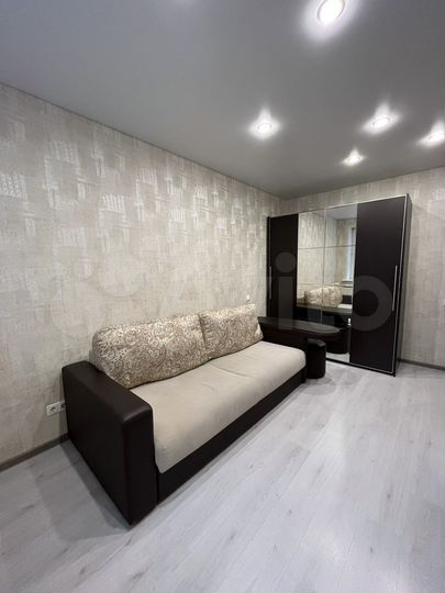 2-к. квартира, 55,7 м², 3/17 эт.