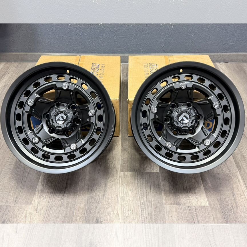 Литые диски Off-Road Wheels 1565-539985BL 9×R17 6×139.7