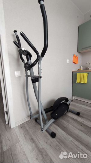 Эллиптический тренажер