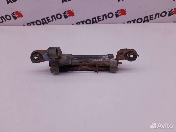 Ручка багажника Daihatsu Gran Move 2000