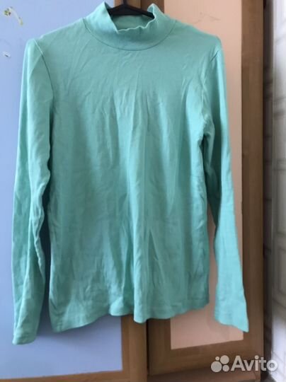 Две водолазки