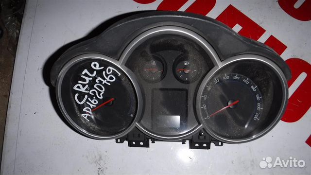 Панель приборов Chevrolet Cruze 2009-2016