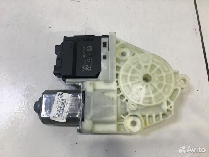 Моторчик стеклоподъемника Volkswagen Passat B7