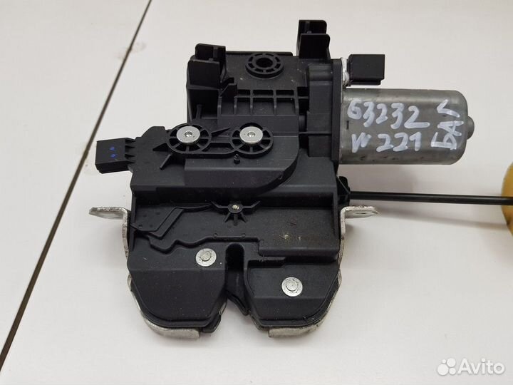 Замок багажника (Mercedes-Benz S-class)