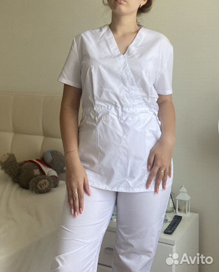 Медицинский костюм женский 44 46