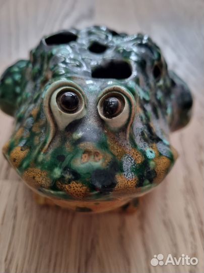 Фигурка лягушка керамическая