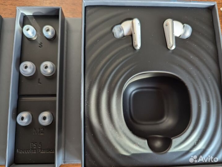 Правый наушник soundcore liberty 4